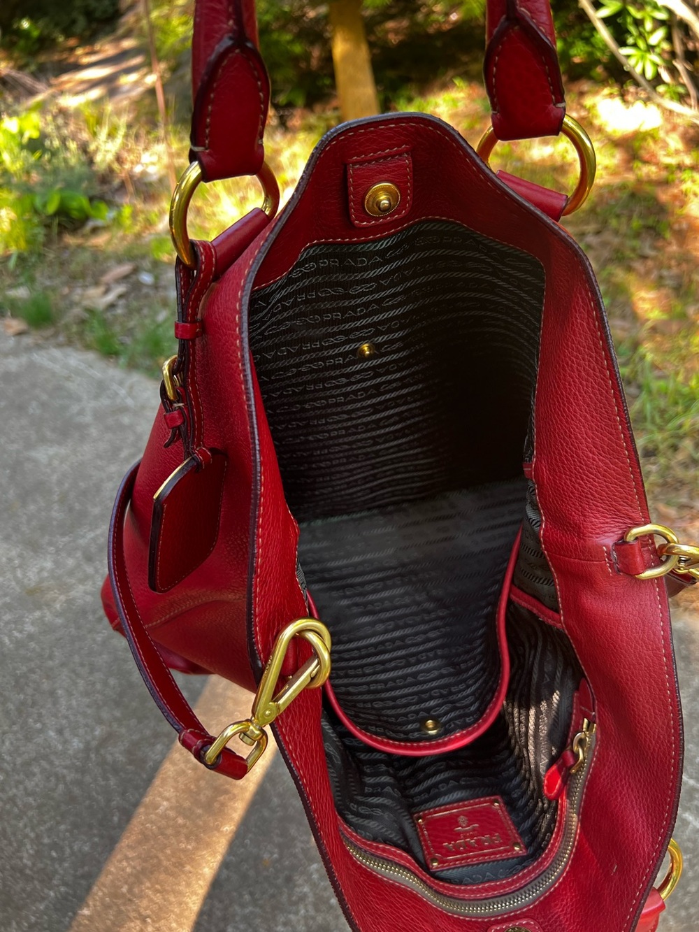 PRADA DARK RED VITELLO DAINO LEATHER LARGE CROSSBODY/TOTE BAG - Picture 6 of 17